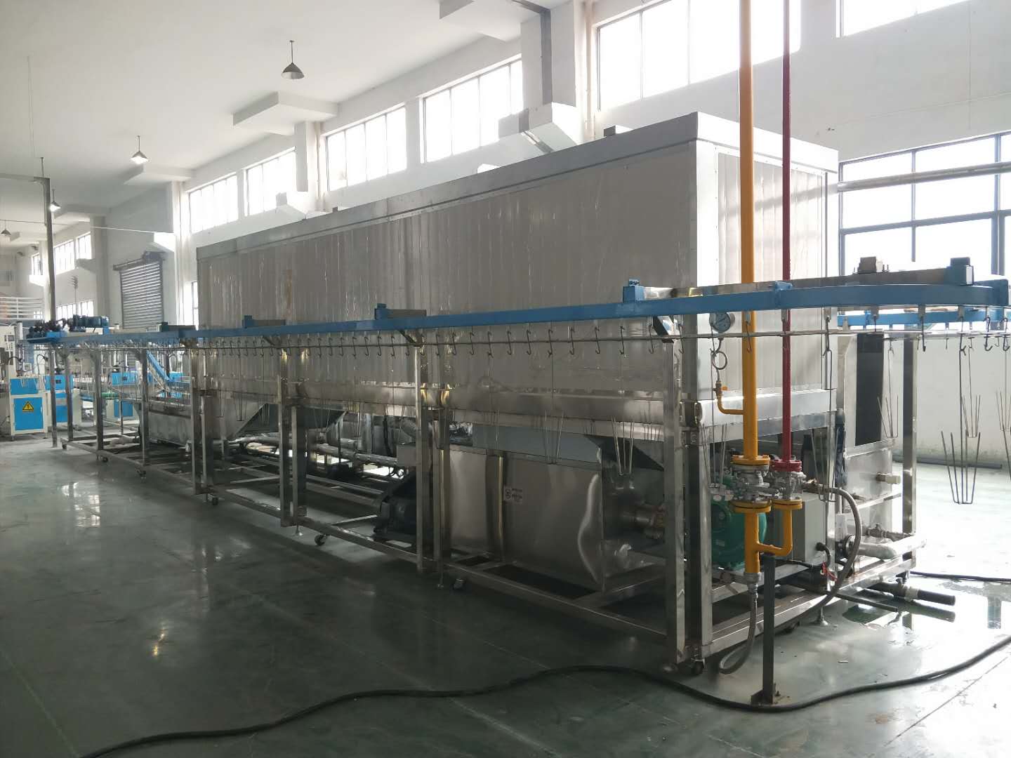 浙江豪旗工貿(mào)懸掛鏈清洗機
